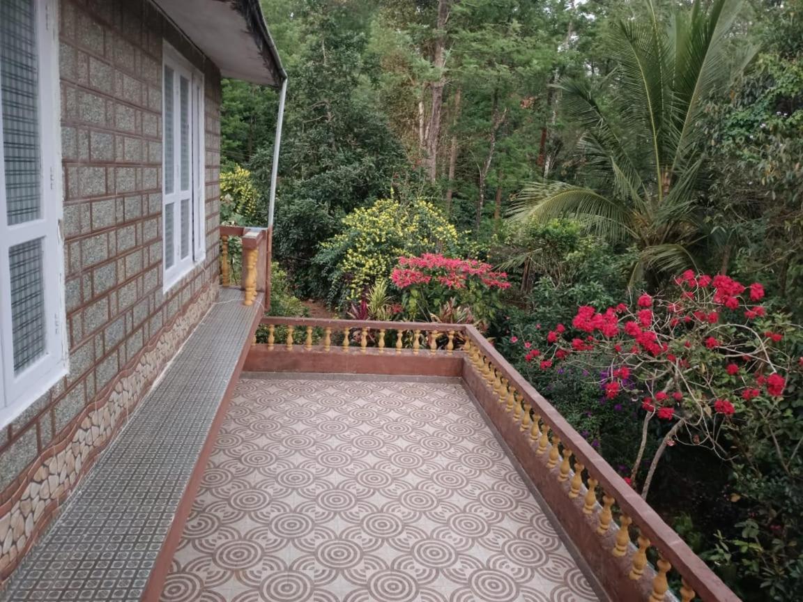Apartament Hill Side Estate Madikeri Zewnętrze zdjęcie