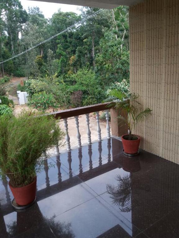 Apartament Hill Side Estate Madikeri Zewnętrze zdjęcie